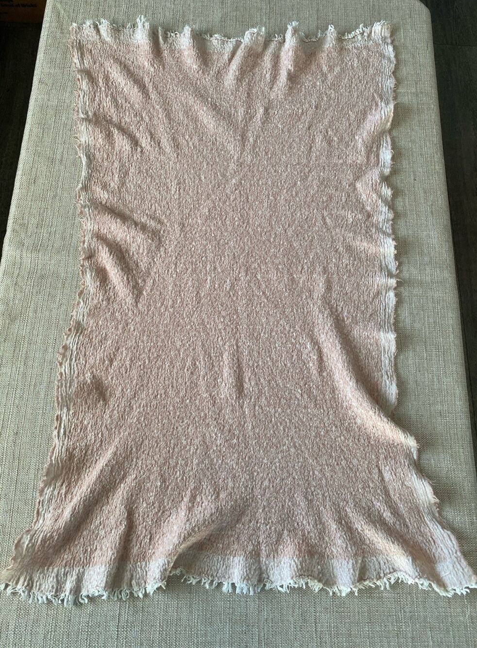 Louis Vuitton Light Pink Silk Wool Scarf Italy Unisex Vintage
